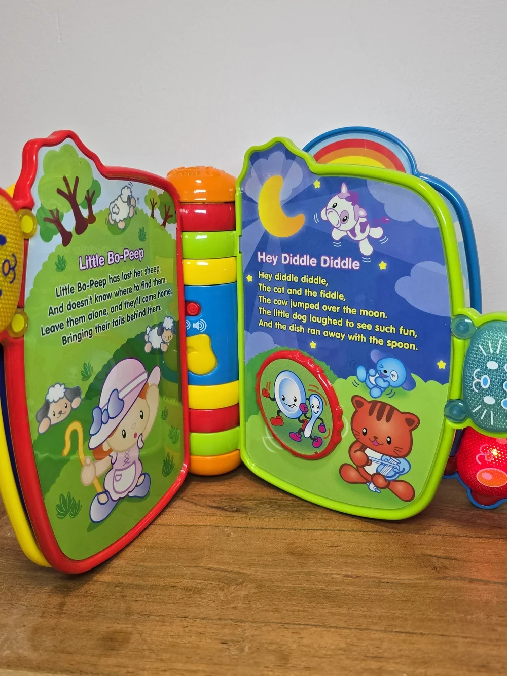 VTECH Learning Rhyme & Discover Book - Multicolor Interactive Kids Toy